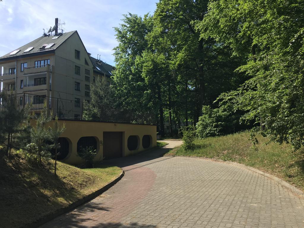 Wolin-Travel Apartament Dom Przy Parku Miedzyzdroje Exterior photo